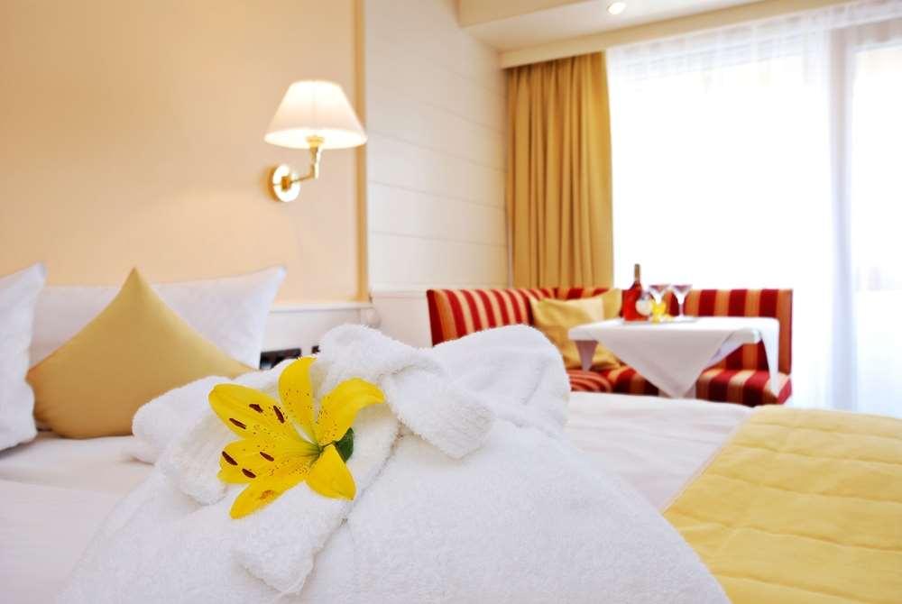 Hotel Wittelsbacher Hoeh Wurzburgo Habitación foto